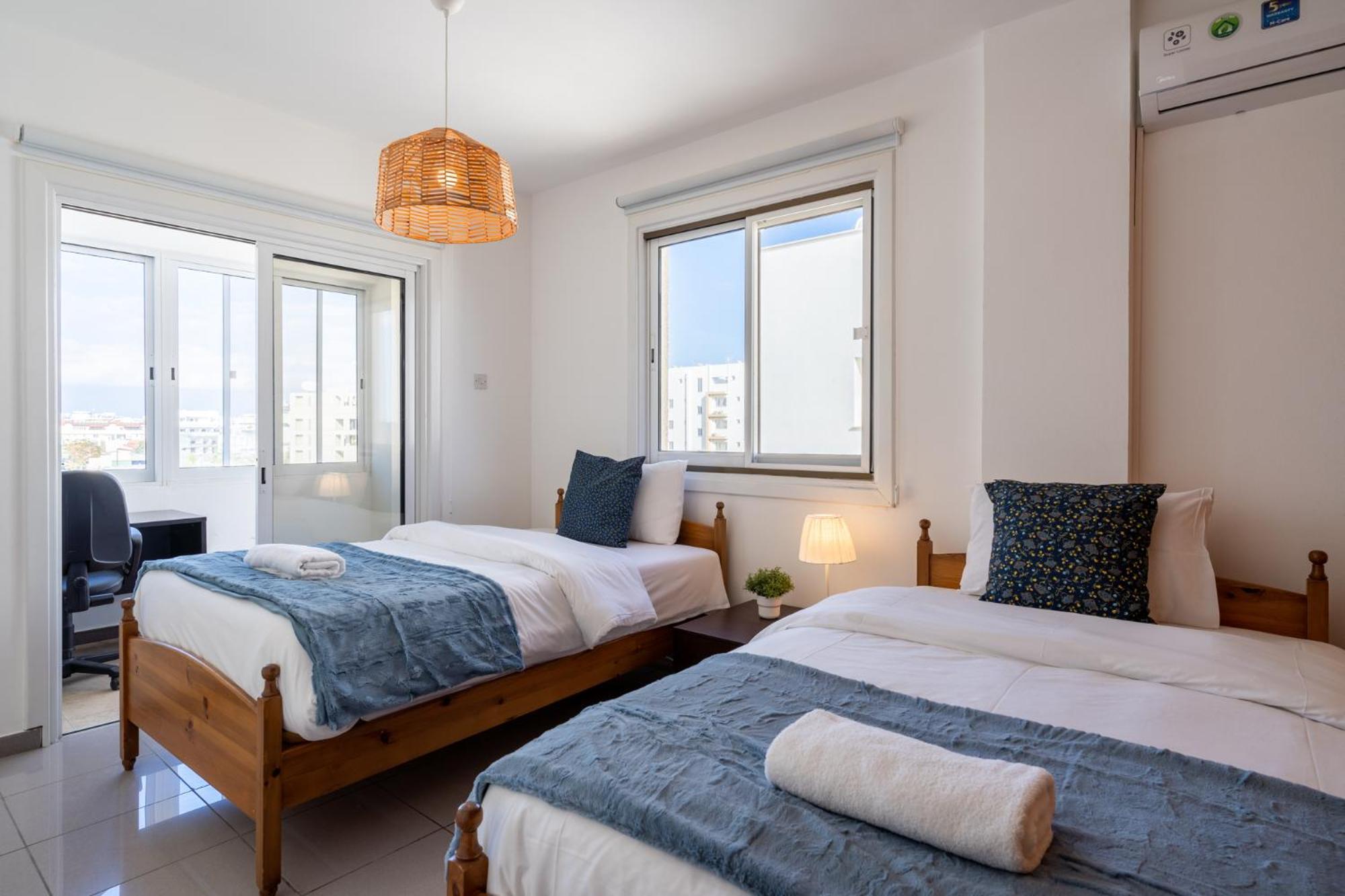 Jayde 2-Bedroom Apartment In Larnaca Exterior foto